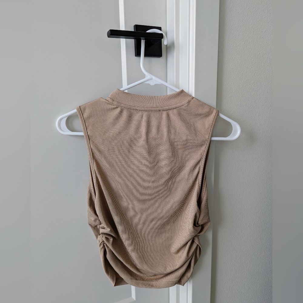 Cider Ruched Tank Top - Picture 5 of 8